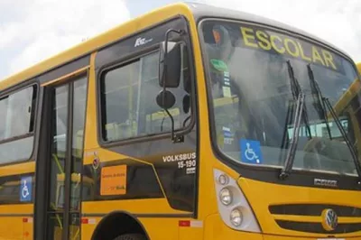 Ônibus escolar é assaltado e alunos tem pertences roubados em Alagoinhas