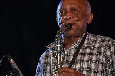 Morre, aos 98 anos, o maestro e saxofonista Benigno