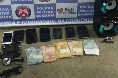 Polícia Militar recupera carro roubado em Alagoinhas