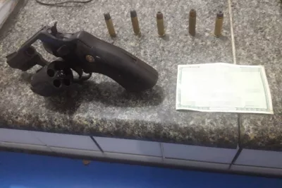Menor é apreendido por porte ilegal de arma de fogo em Alagoinhas