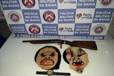 Polícia Militar apreende arma de fogo e recupera veículo roubado em Alagoinhas