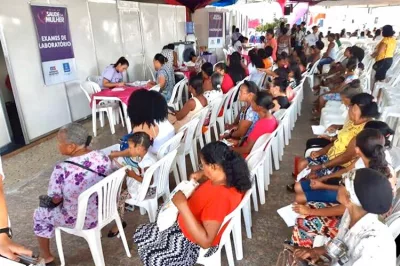 Feira de Saúde da Mulher já registra mais de 5 mil atendimentos; ação estendida será realizada neste domingo (8)