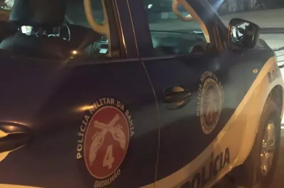 Alagoinhas: Policiais do Quarto Batalhão apreendem drogas e arma em bar