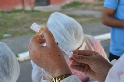 Alagoinhas: Idosos com 73 anos ou mais começam a ser vacinados nesta quarta-feira