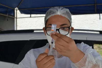 Alagoinhas: Vacinação prossegue neste sábado (03) e é ampliada para pessoas com 63 anos ou mais