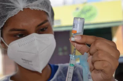 Alagoinhas: Vacinação segue neste domingo (04) apenas para a 2ª dose