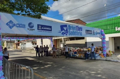 Alagoinhas: Drive Thru Solidário arrecada 30 toneladas de gêneros alimentícios, materiais de limpeza e de higiene pessoal