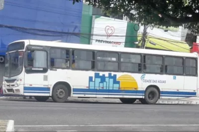 Moradores de Alagoinhas reclamam do transporte coletivo após contrato com empresa de ônibus ter sido encerrado