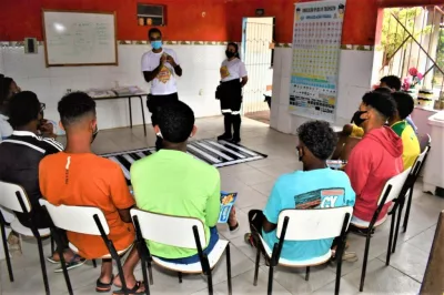 Alagoinhas: SMTT realiza palestras educativas na Semana Nacional do Trânsito