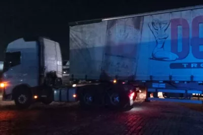 Alagoinhas: Acidente envolvendo motocicleta e carreta deixa duas vítimas fatais na BR-101