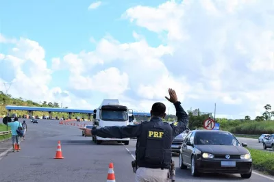 PRF registra 36 acidentes e 14 mortes nas rodovias baianas durante Operação Ano Novo