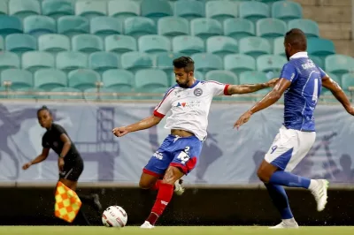 Bahia vence o Doce Mel na estreia do time principal no Campeonato Baiano