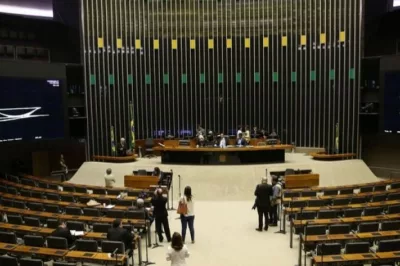 Dezoito baianos votaram a favor da PL que flexibiliza uso de agrotóxicos no país