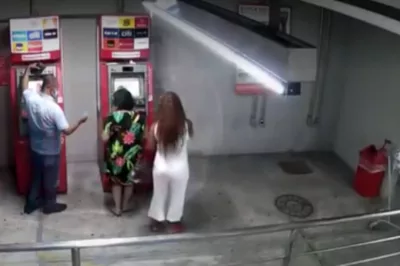 Idosa sofre golpe de R$ 25 mil em caixa eletrônico de supermercado em Salvador