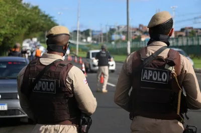 Homem é preso duas vezes com carros roubados em intervalo de sete horas