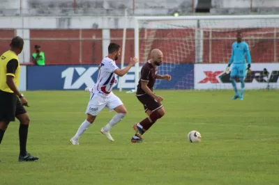 Baiano: Jacuipense vence o Unirb e recupera liderança; Doce Mel bate o Vitória da Conquista