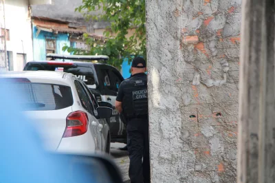Dois morrem e quatro são presos em operação contra homicídios e tráfico de drogas na Bahia