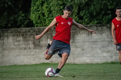 Em busca da zona de classificação do Baiano, Vitória visita o Unirb
