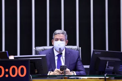 Presidente da Câmara condena uso midiático das dependências da Casa