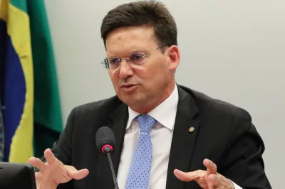 João Roma anuncia assessor como seu substituto no Ministério da Cidadania