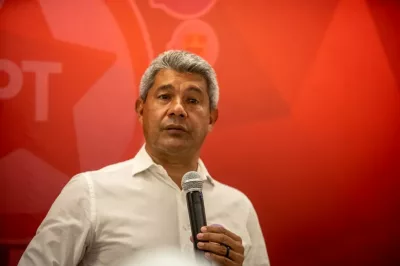 PT oficializa Jerônimo Rodrigues como pré-candidato ao governo da Bahia