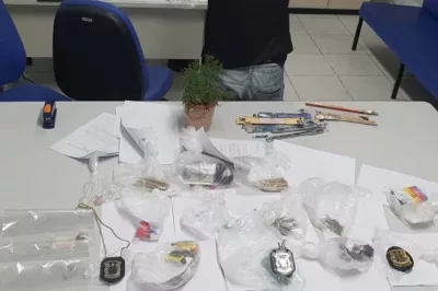 Treze passageiros de mesmo ônibus são flagrados com drogas em Senhor do Bonfim