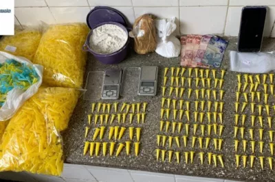 PM apreende pinos de cocaína em Santo Amaro