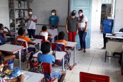 Alagoinhas: Estudantes da rede pública recebem ações do Programa Saúde na Escola