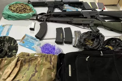 Homens morrem em confronto com policiais em Salvador; dois fuzis e mais de mil munições são apreendidos