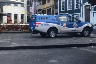 Durante discussão em bar, homem é desarmado e acaba sendo baleado no Rio Vermelho