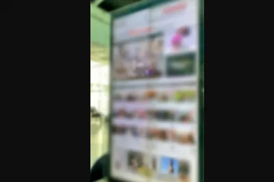Monitor de publicidade exibe imagens pornográficas no Santos Dumont