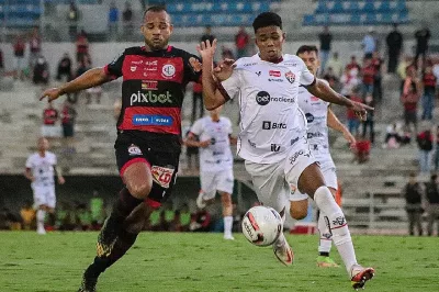 Vitória vence o Campinense e se aproxima do G-8 da Série C