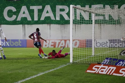Bahia vence Brusque fora de casa pela Série B