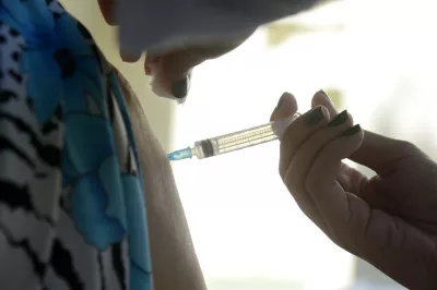 Vacinação contra a gripe é ampliada a partir deste sábado no país