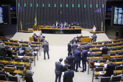 Câmara dos Deputados só terá duas semanas de trabalho entre agosto e outubro