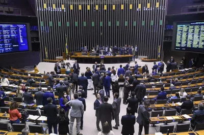 Congresso aprova texto-base da LDO 2023
