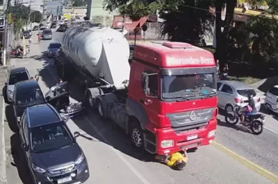 Nasceu de novo: homem é jogado contra carreta e sobrevive de forma surpreendente