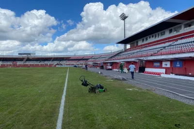 Carneirão passa por melhorias para jogo do Atlético
