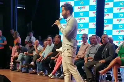 Avante lança candidatura de André Janones à Presidência da República