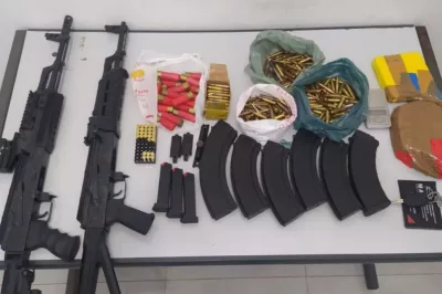 Fuzis russos são encontrados em porta-malas de veículo em Barreiras