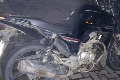 Moto roubada é localizada pela PM em Alagoinhas e condutor é preso