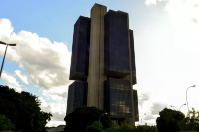 Banco Central reduz juros básicos para 14,5% ao ano
