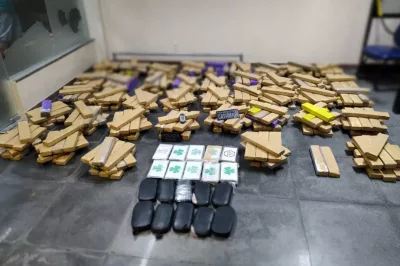 Policia apreende mais de 420 quilos de drogas em Feira de Santana