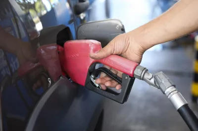 IPCA sobe 0,12% em julho, puxado por alta na gasolina