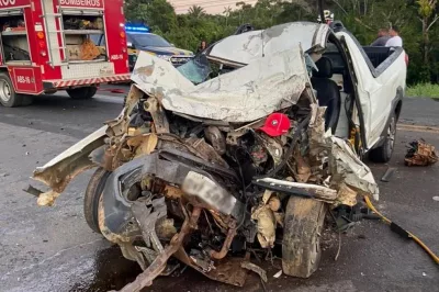 Homem morre em acidente entre caçamba e carro no sul da Bahia