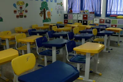 Pais podem negociar reajuste nas mensalidades com as escolas