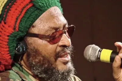 Músico de Edson Gomes tem outras duas paradas cardíacas e segue em estado grave