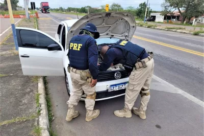 Homem é preso por comprar carro roubado em 60 prestações