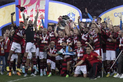 Flamengo vence Corinthians nos pênaltis e conquista Copa do Brasil