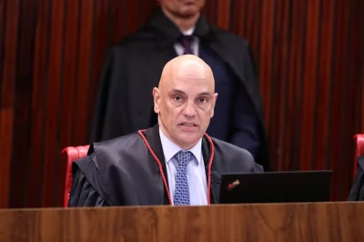 Moraes rejeita investigar falta de inserções na campanha de Bolsonaro